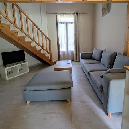 Mirabilis アパート *